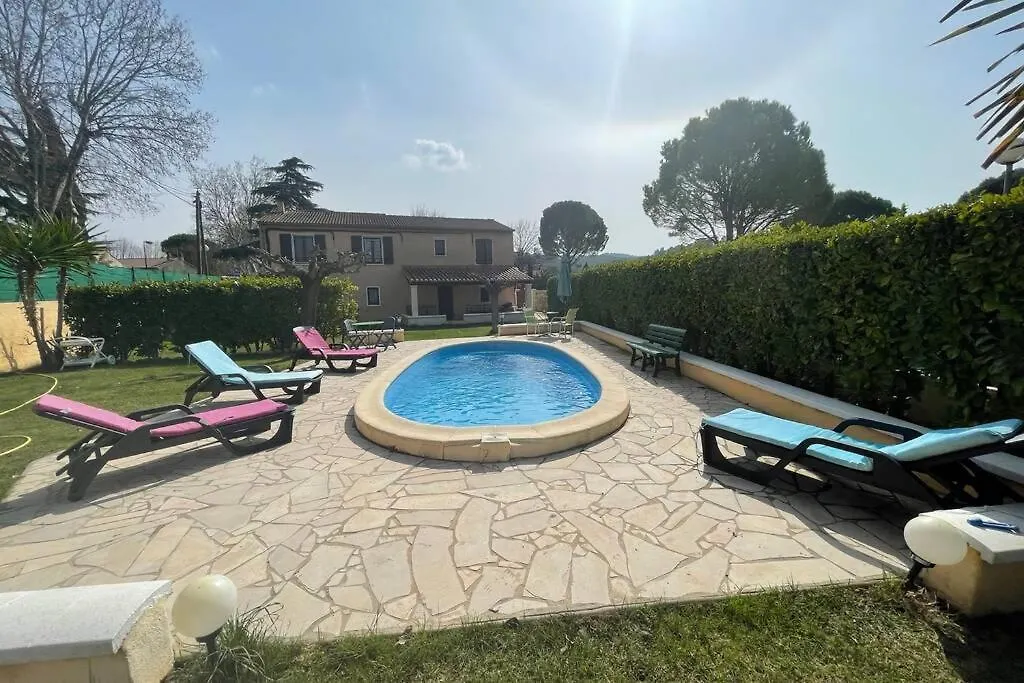 Hébergement de vacances Villa Rez-De-Chaussée privatif - Alpilles - Piscine à Saint-Étienne-du-Grès