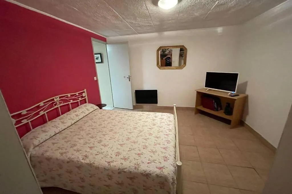 Villa Rez-De-Chaussée privatif - Alpilles - Piscine à Saint-Étienne-du-Grès