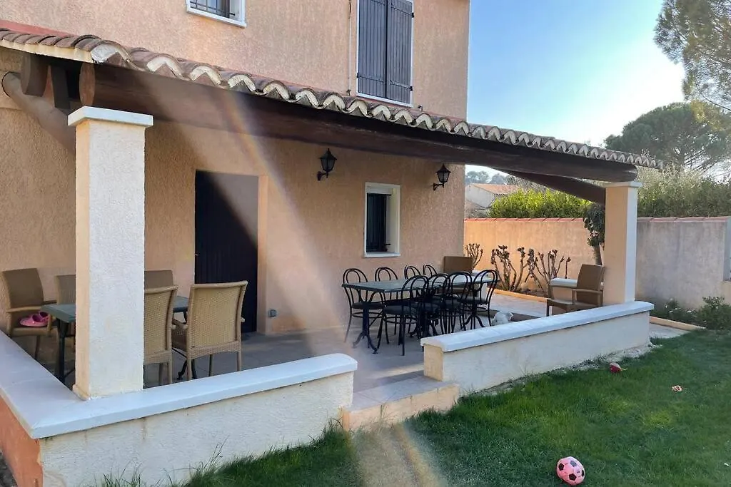 Villa Rez-De-Chaussée privatif - Alpilles - Piscine à Saint-Étienne-du-Grès France